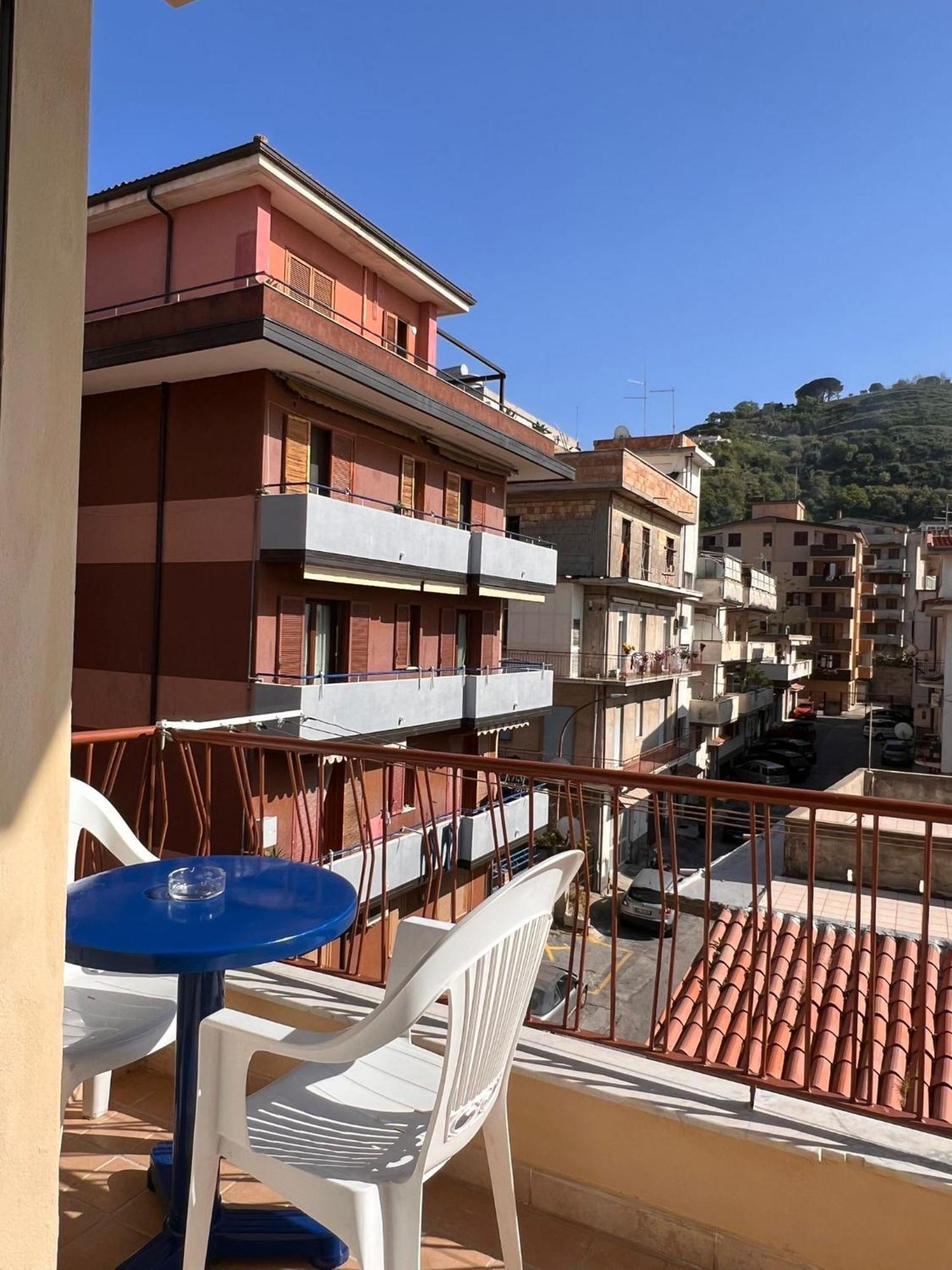 Hotel Porta Sul Mare Tropea Exterior foto